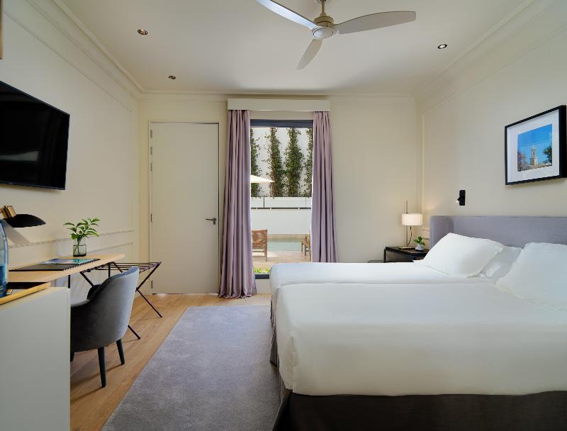 H10 Palacio Colomera - Oda
