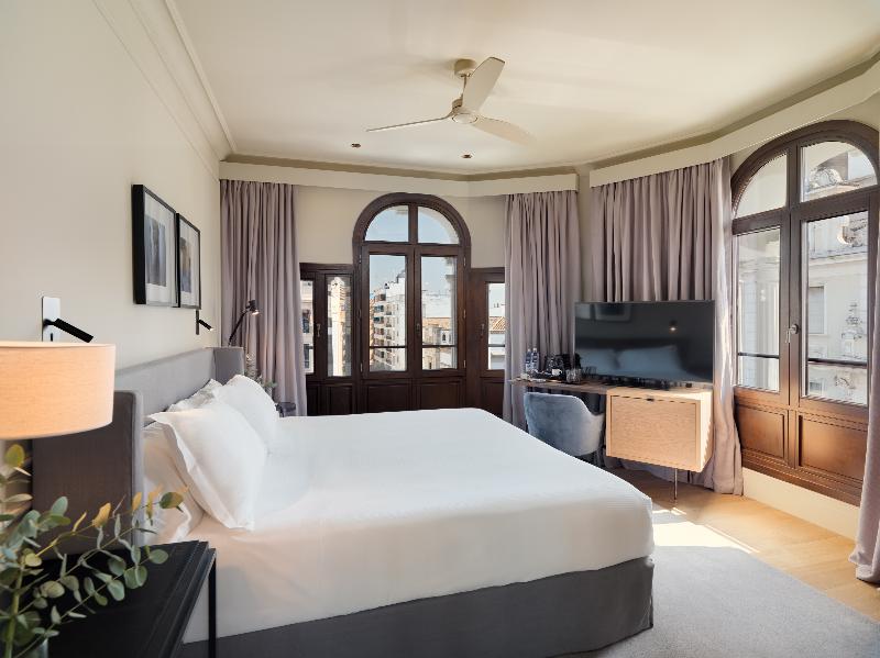 H10 Palacio Colomera - Oda
