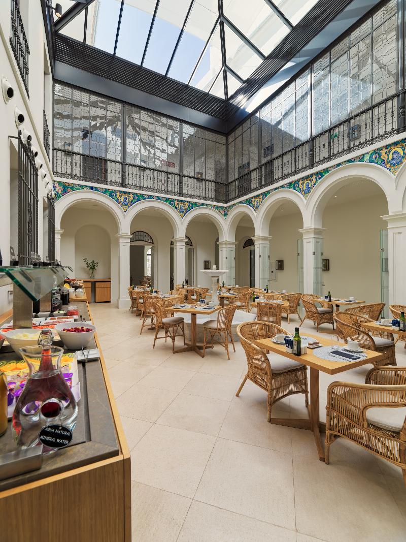 H10 Palacio Colomera - Restoran