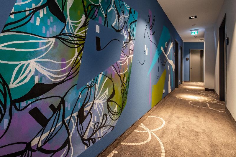 Holiday Inn - the niu, Rig Lübeck - Lobi
