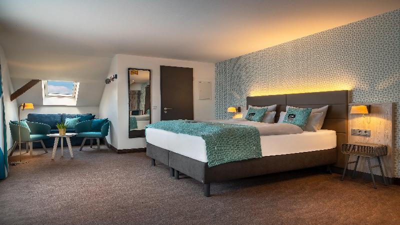 Holiday Inn - the niu, Rig Lübeck - Oda