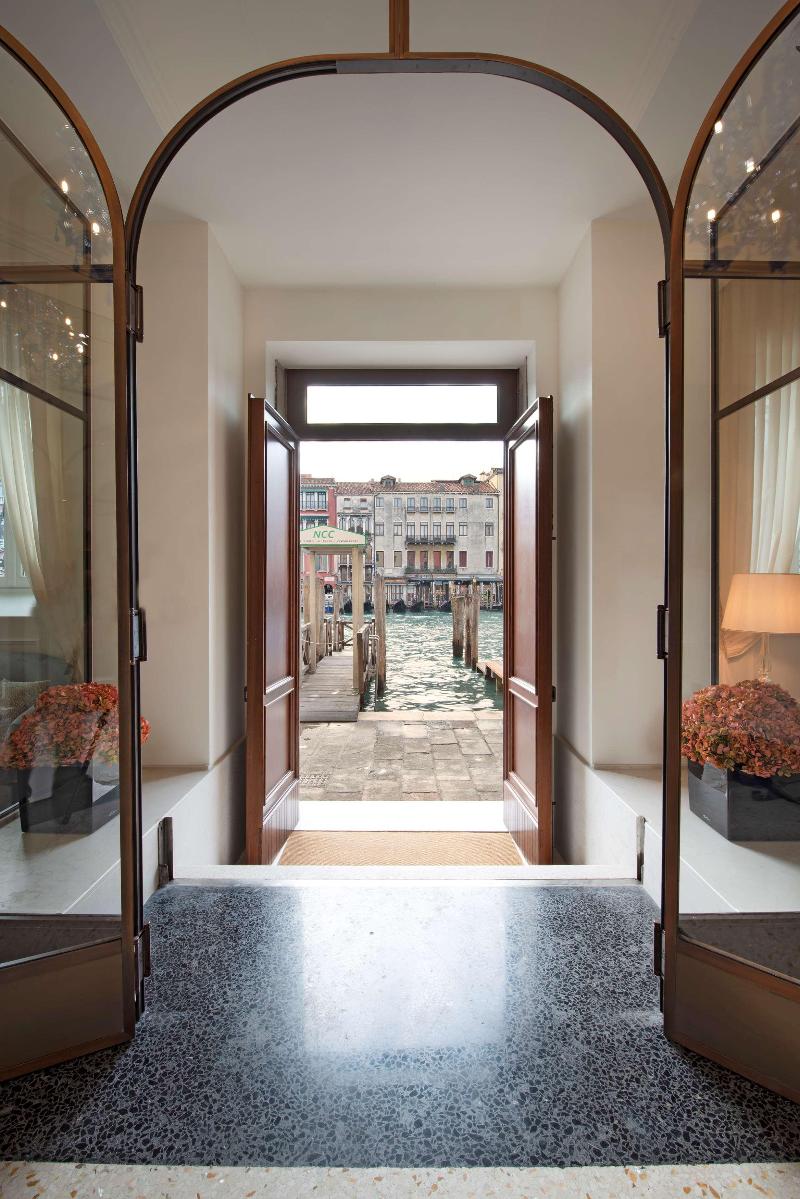 H10 Palazzo Canova - Genel