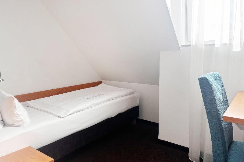Garner Hotel Stuttgart - Zuffenhausen by IHG - Oda