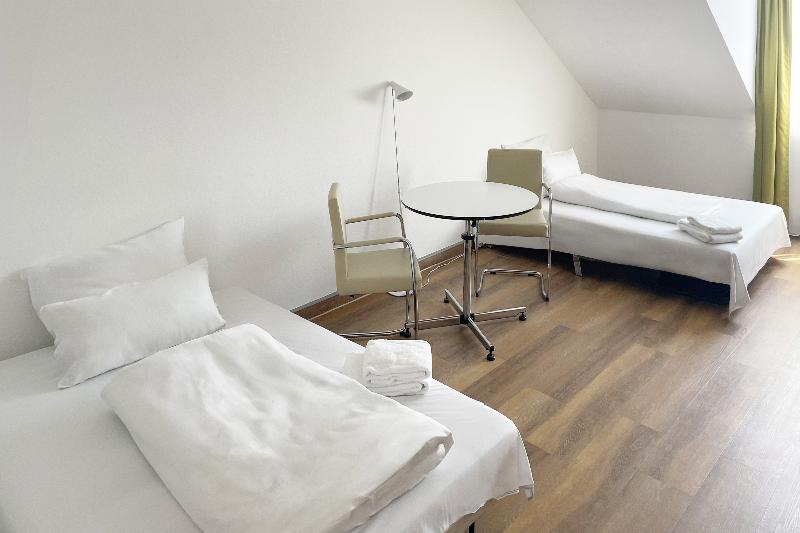 Garner Hotel Erlangen Süd - Oda