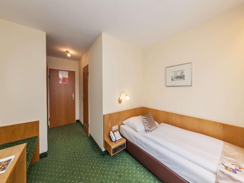 Hotel Strohgäu - Oda