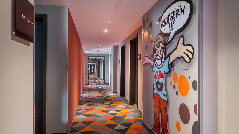 Holiday Inn - the niu, Hide Berlin Friedrichshain - Lobi
