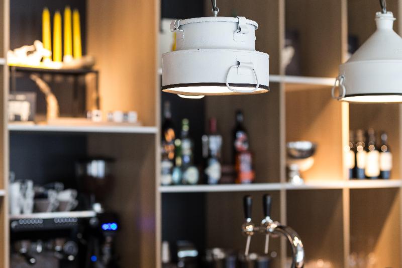 Holiday Inn - the niu, Dairy Haarlem - Bar