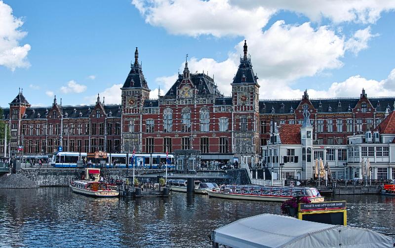 Holiday Inn - the niu, Dairy Haarlem - Genel