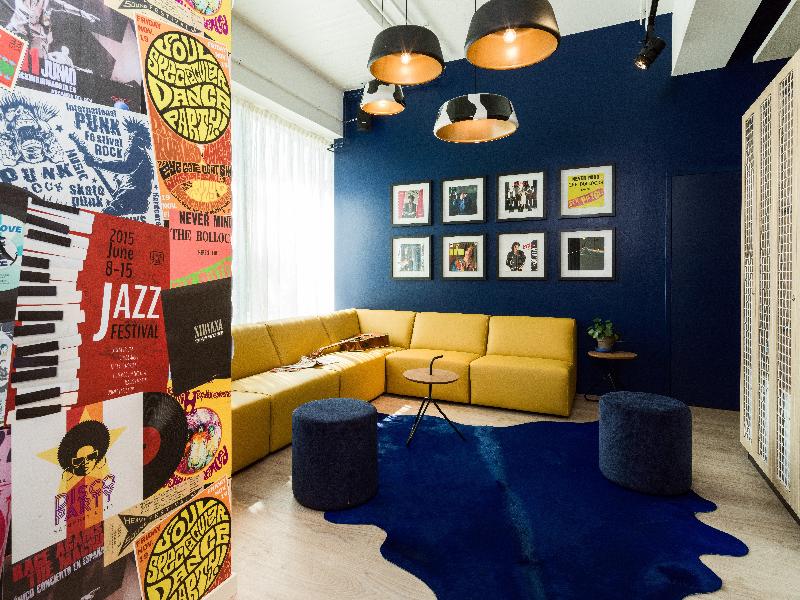 Holiday Inn - the niu, Dairy Haarlem - Genel