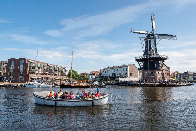 Holiday Inn - the niu, Dairy Haarlem - Genel