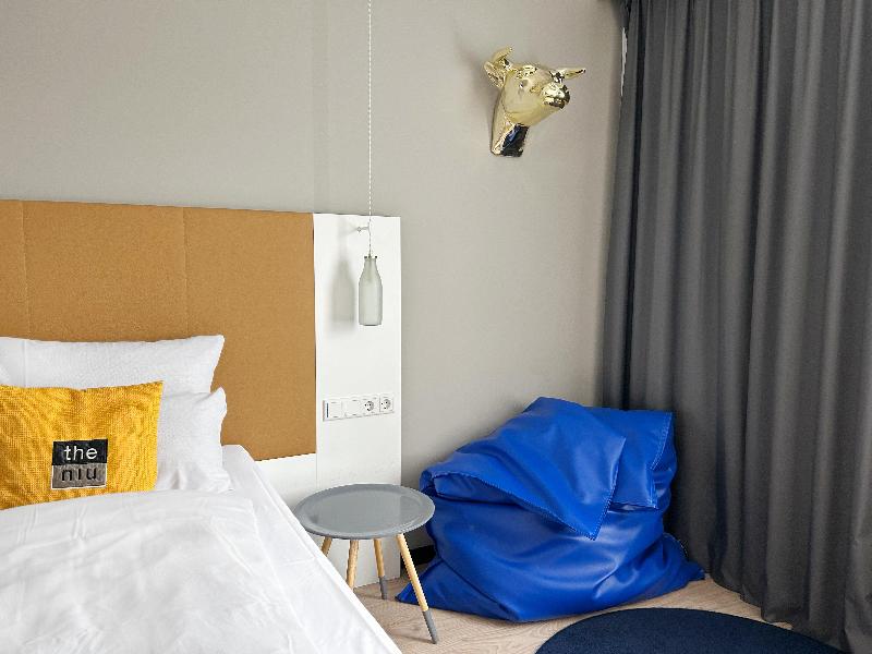 Holiday Inn - the niu, Dairy Haarlem - Oda