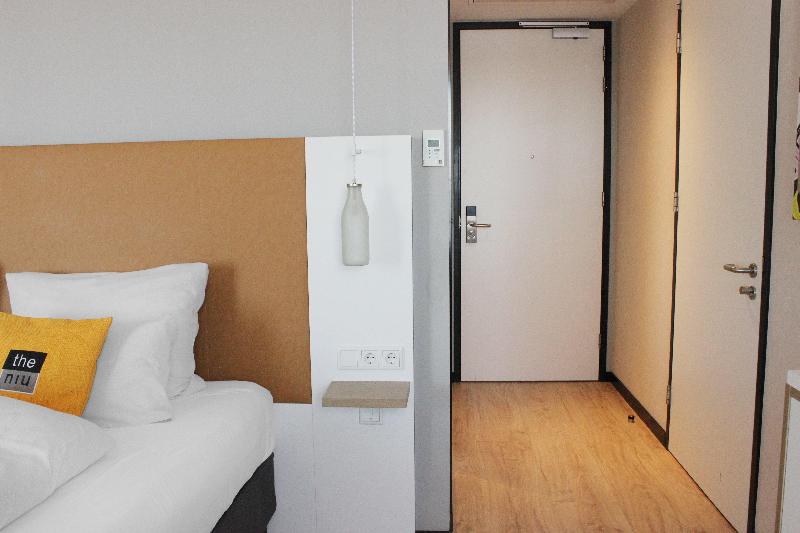 Holiday Inn - the niu, Dairy Haarlem - Oda