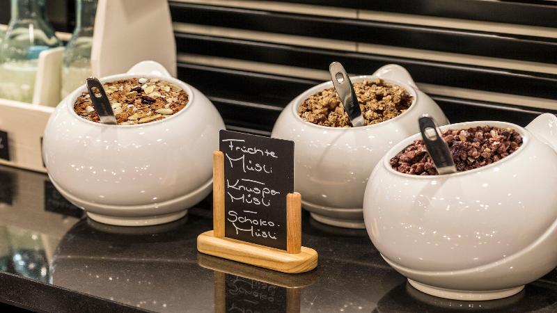 Holiday Inn - the niu, Cobbles Essen - Restoran