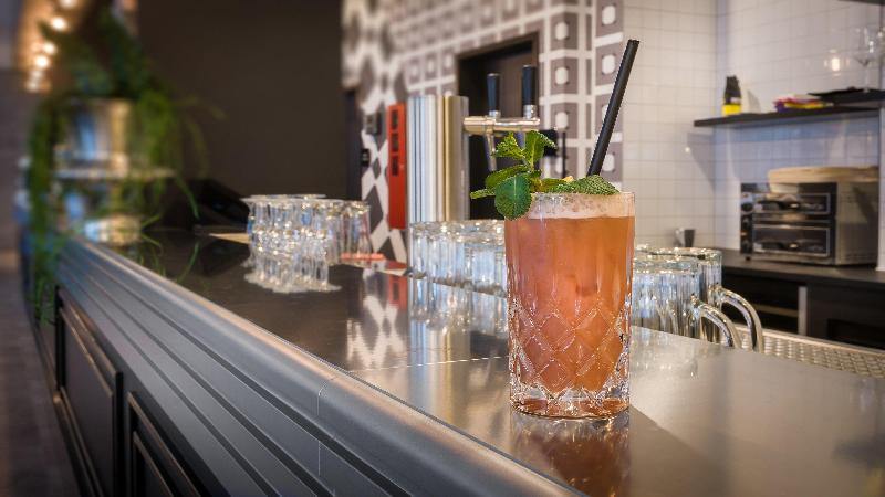 Holiday Inn - the niu, Square Mannheim - Bar
