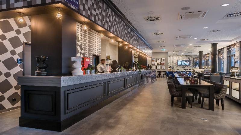 Holiday Inn - the niu, Square Mannheim - Genel
