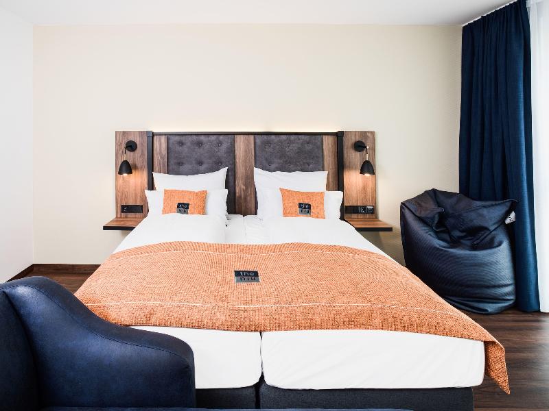 Holiday Inn - the niu, Saddle Fürth - Oda