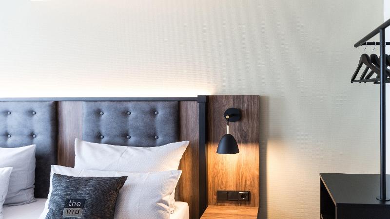 Holiday Inn - the niu, Saddle Fürth - Oda