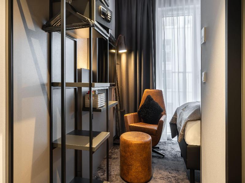 Holiday Inn - the niu, Charly Frankfurt City - Oda