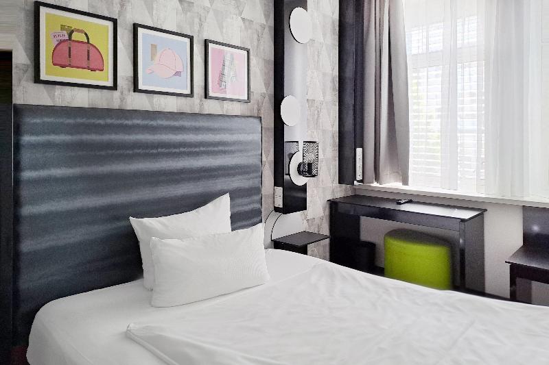 Garner Hotel Bremen City - Oda