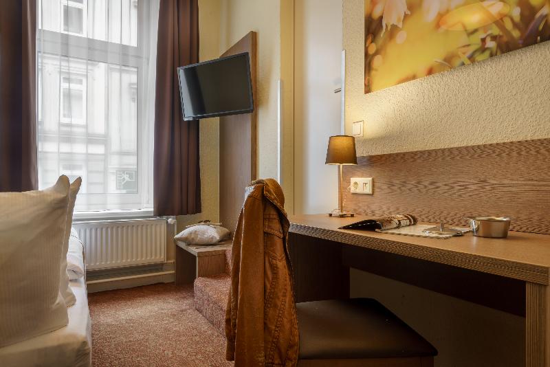 Hotel Alster - Oda