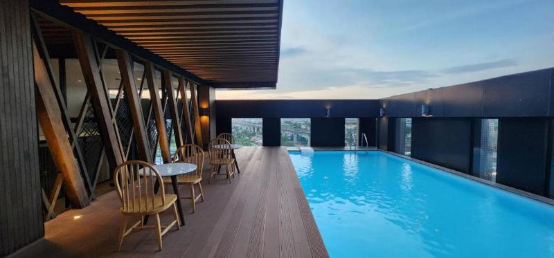 Zayn Hotel Bangkok - Havuz
