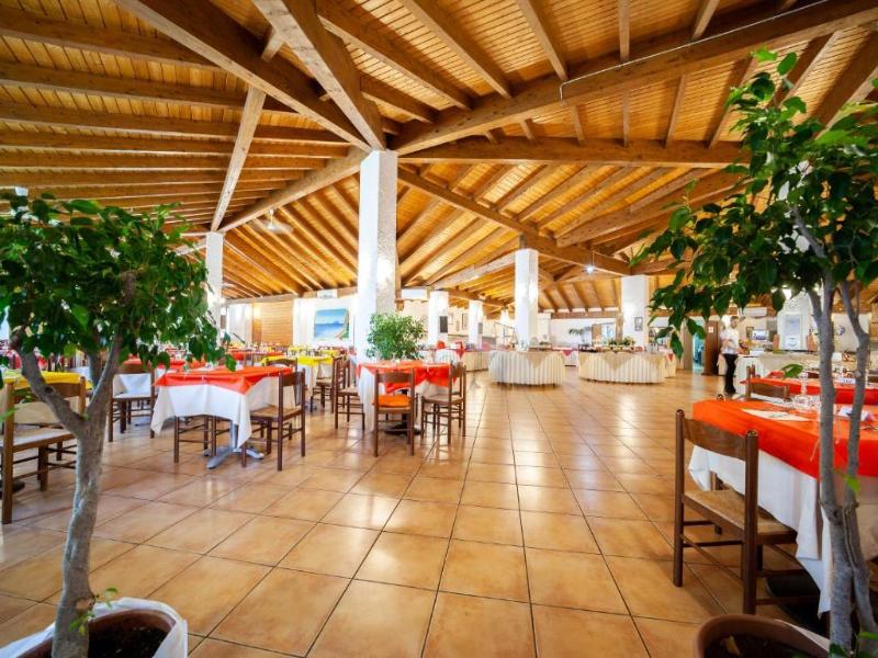 TH Gioiosa Marea – Capo Calava Village - Restoran