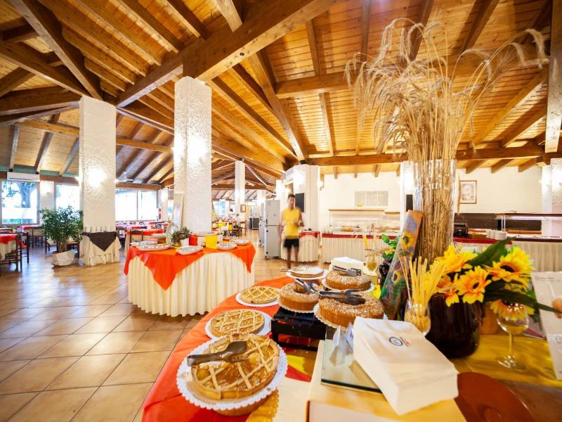 TH Gioiosa Marea – Capo Calava Village - Restoran