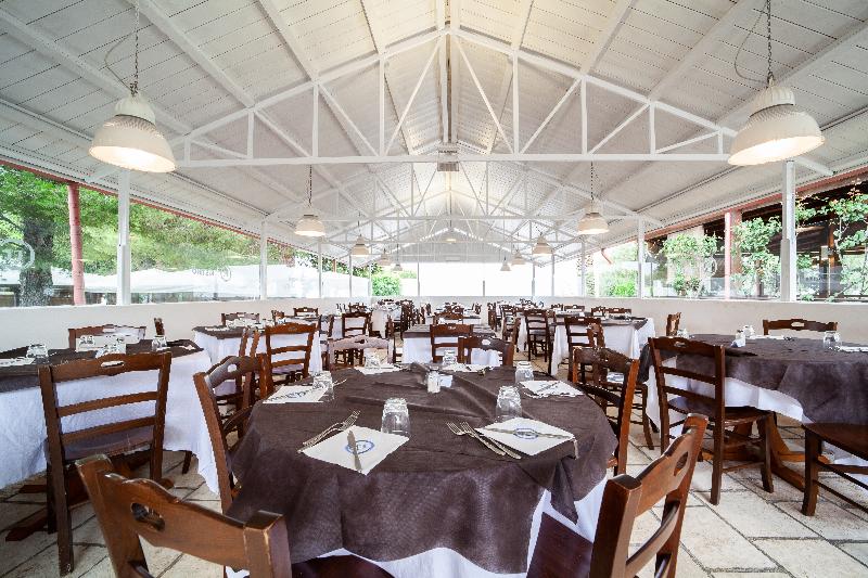 TH Ostuni - Ostuni Marina Village - Restoran