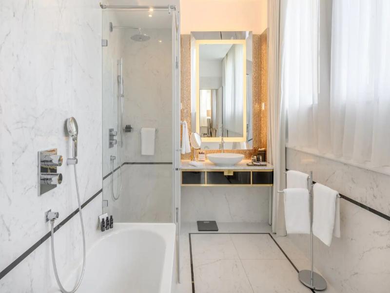 Párisi Udvar Hotel Budapest, part of Hyatt - Oda
