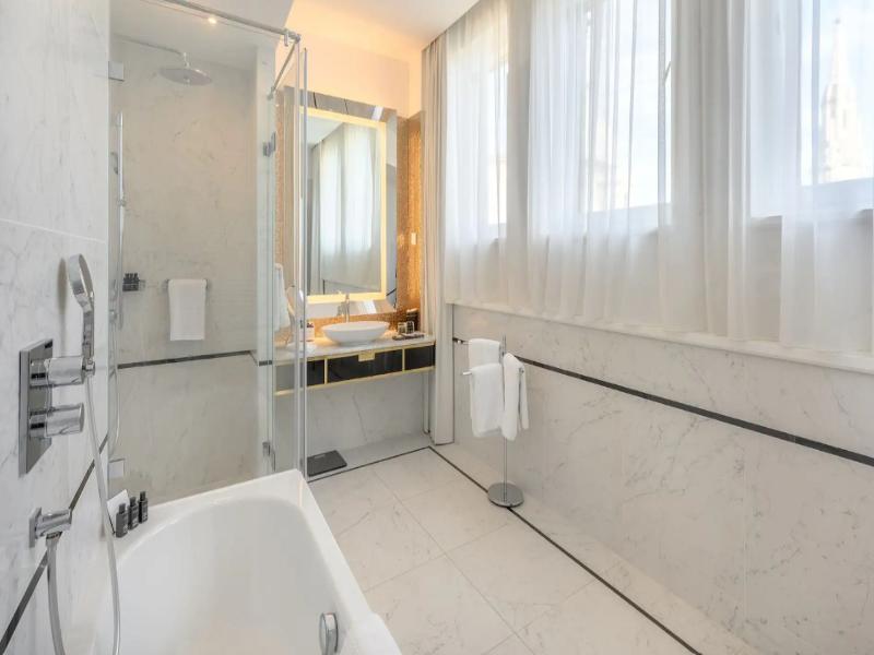 Párisi Udvar Hotel Budapest, part of Hyatt - Oda