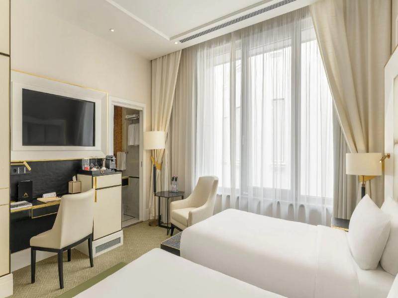 Párisi Udvar Hotel Budapest, part of Hyatt - Oda