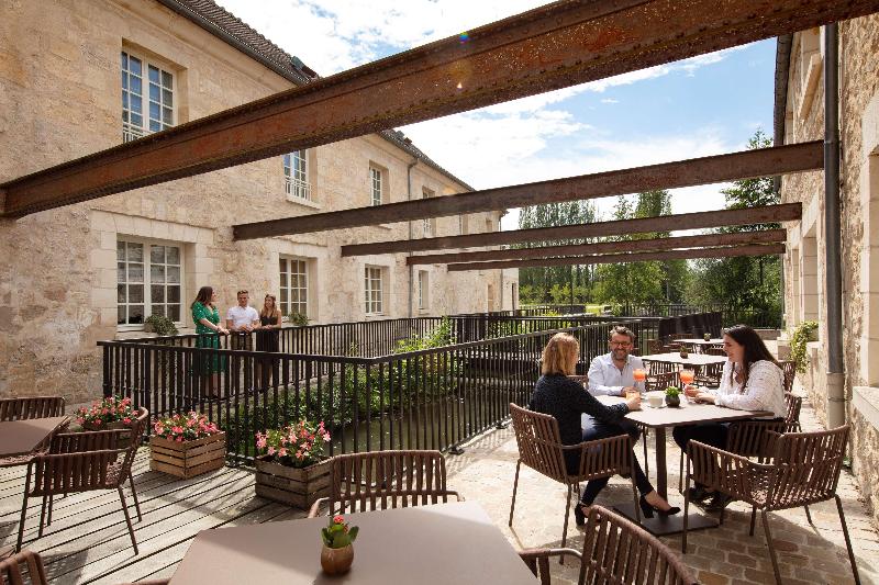 Le Grand Pavillon Chantilly - Bar