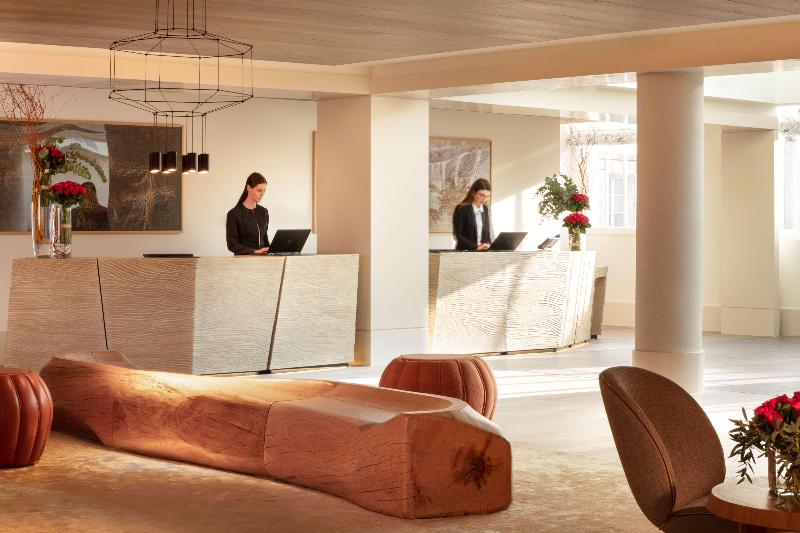 Le Grand Pavillon Chantilly - Lobi