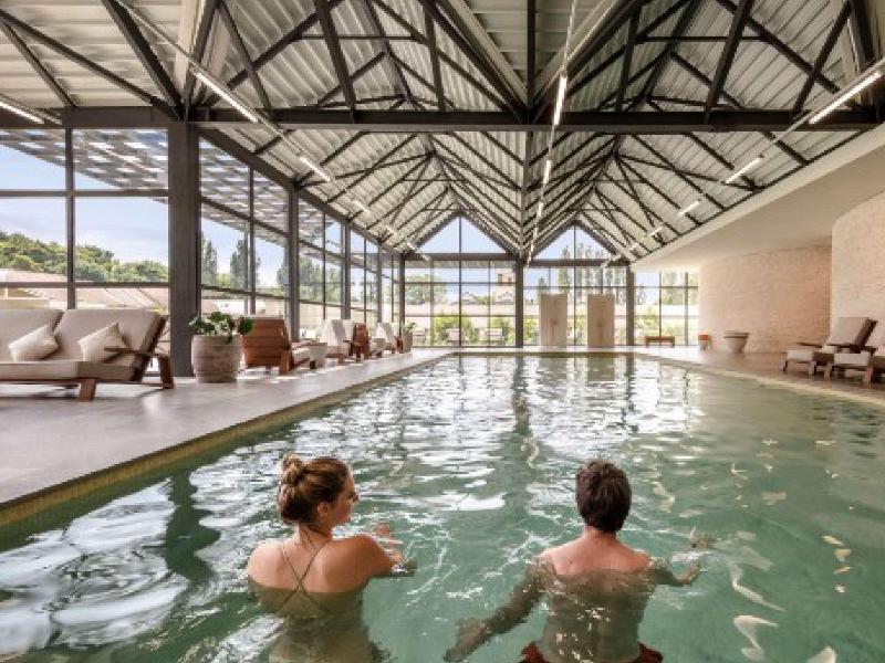 Le Grand Pavillon Chantilly - Havuz