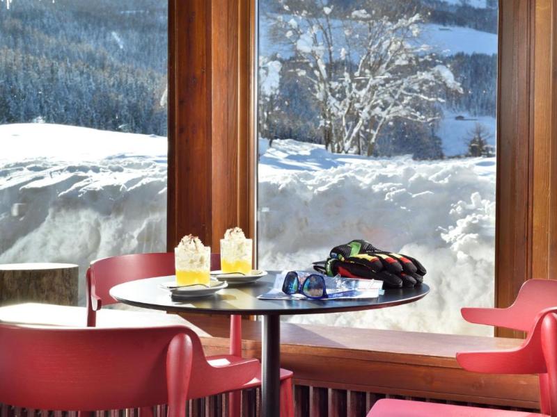 TH Pila - Bar