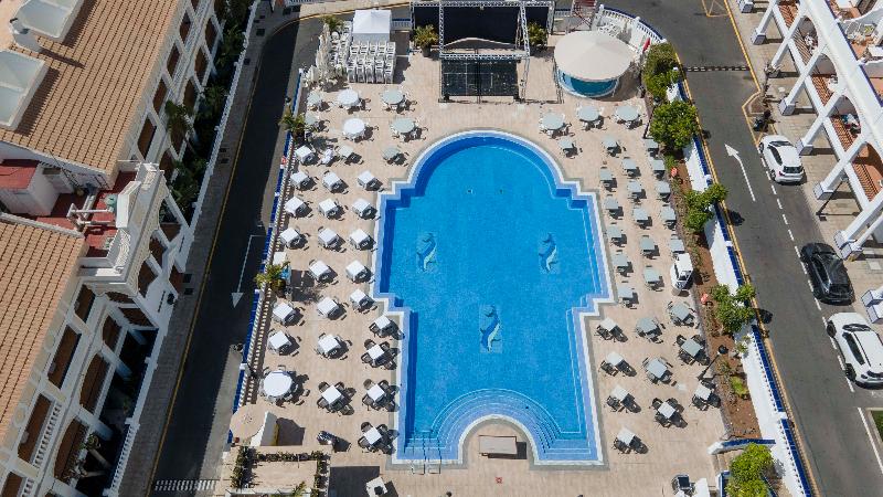 Ona Hollywood Mirage - Genel