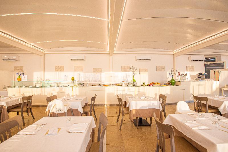 Relais Masseria Le Cesine CDSHotels - Restoran