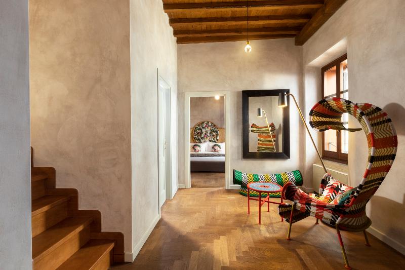 Manfredi Palm Suites - Oda
