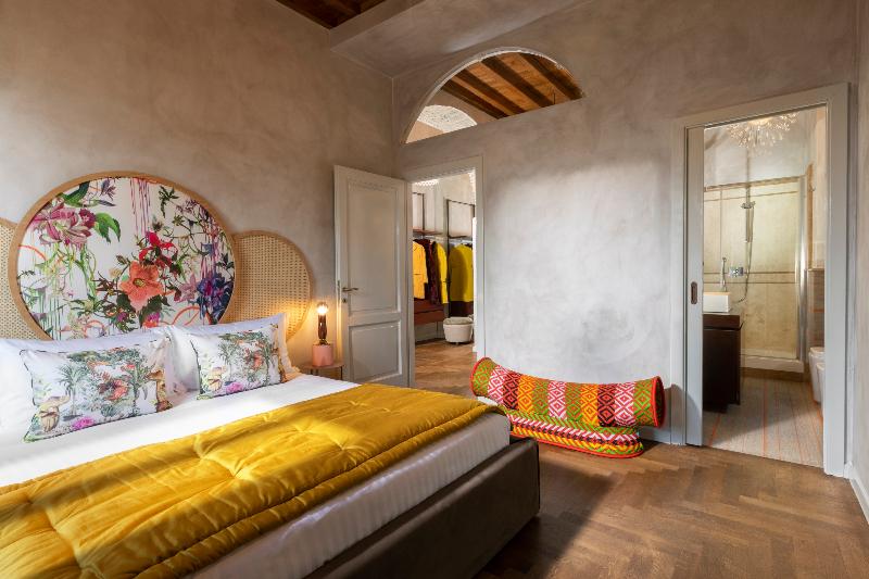 Manfredi Palm Suites - Oda