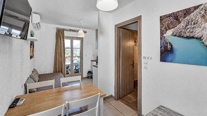 Evina Rooms and Suites - Oda