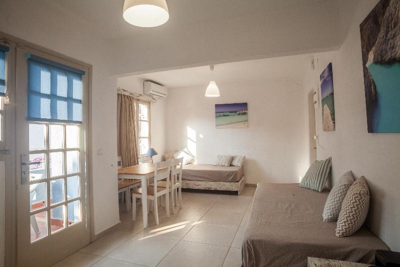 Evina Rooms and Suites - Oda
