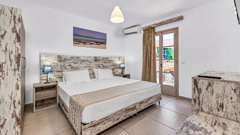 Evina Rooms and Suites - Oda