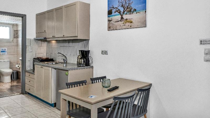 Evina Rooms and Suites - Oda