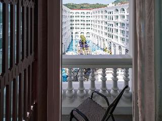 Movenpick Myth Hotel Patong Phuket fotoÄŸrafÄ±