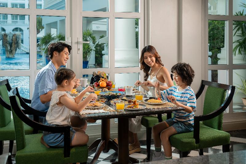 Movenpick Myth Hotel Patong Phuket - Restoran