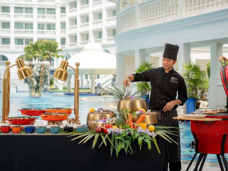 Movenpick Myth Hotel Patong Phuket - Restoran