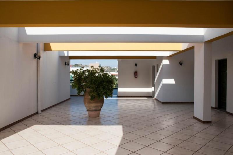 ELENI HOTEL - Teras