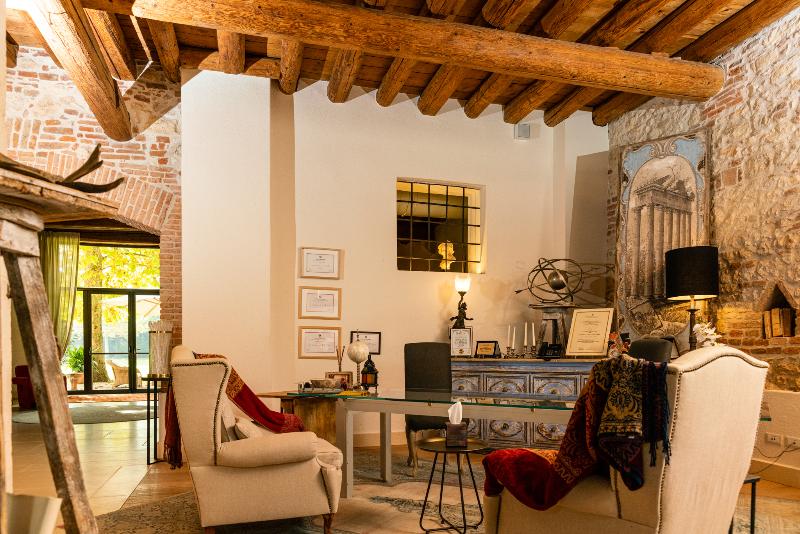 La Barchessa di Villa Pisani - Lobi