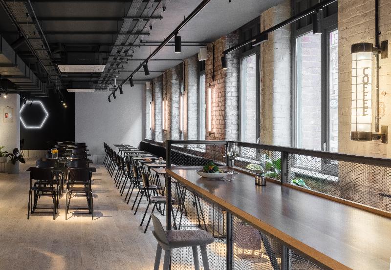Whitworth Locke, Civic Quarter - Restoran