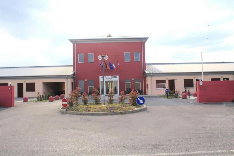 Motel Giglio - Genel